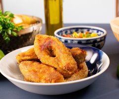 Posta de tilápia assada à milanesa