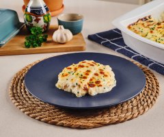 Receita de Tilápia Gratinada com Molho Branco e Batatas