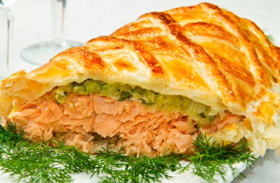 Receita de salmão com massa folhada: crocante e saboroso