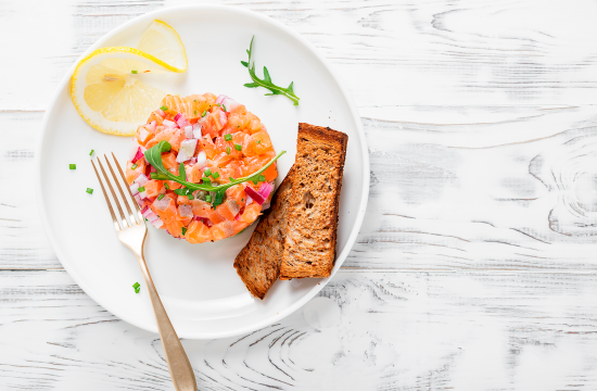 Receita de tartar de salmão: preparo rápido e saboroso