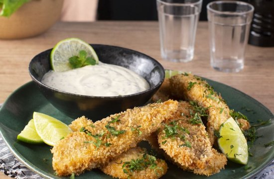 Peixe Frito Crocante com Molho de Hortelã