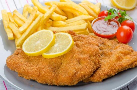 Receita de filé de merluza à milanesa: crocante e saboroso