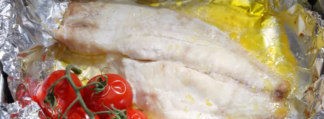 Como preparar peixe assado no forno?