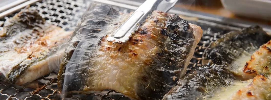 Como assar peixe na churrasqueira: benefícios e dicas de preparo