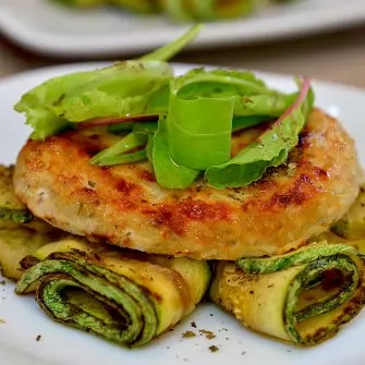Hambúrguer de tilápia gourmet: receita diferente e saborosa