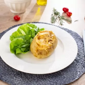 Batata Recheada com Strogonoff de Tilápia