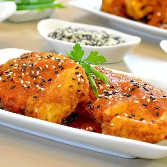Cação empanado ao molho: receita crocante e suculenta