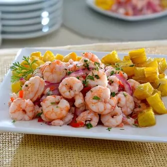Ceviche de camarão especial: receita fresca e sofisticada