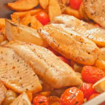 Receita de filé de tilápia ao forno com batatas: simples e saborosa!