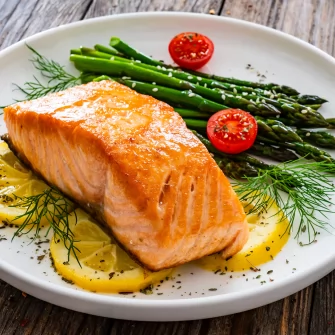 Receita de salmão na airfryer: saborosa e nutritiva