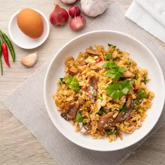 Arroz com sardinha e ovo: soltinho, nutritivo e caseiro