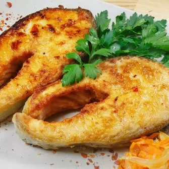 Receita posta de tilápia com refogado de cenoura: como fazer
