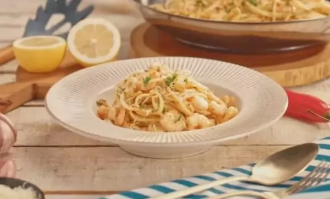 Macarrão com Camarão ao Alho e Óleo